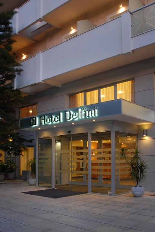 Hotel Delfini Piraeus Luaran gambar